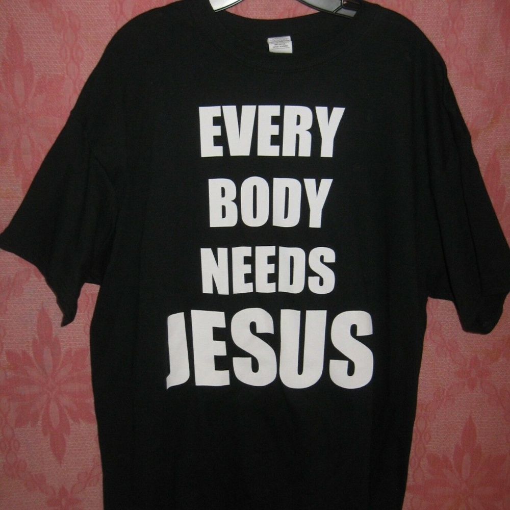 Everybody Needs Jesus Black Men's Tshirt XL Unisex